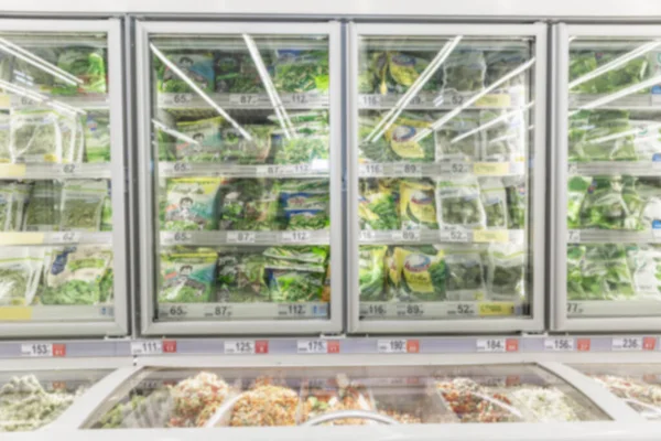 Estantes Con Comida Congelada Supermercado Espacio Para Texto Borrosa —  Fotos de Stock