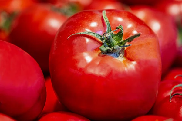 Tomat Segar Besar Makanan Sehat Dan Vegetarianisme Close — Stok Foto