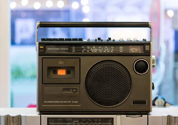 Radio vintage grigio scuro — Foto Stock