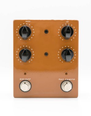 Kahverengi gitar pedal