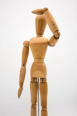 ahşap şekil üzerinde beyaz izole