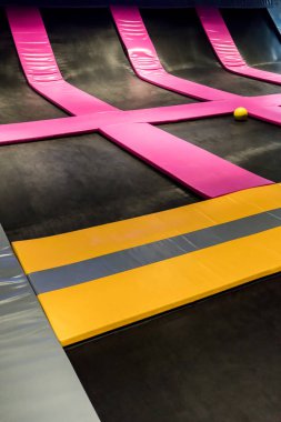 Kapalı atlama için birbirine bağlı Hediyelik paketler