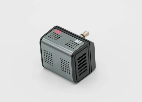 Pequeño mini micrófono estéreo en gris metálico con audio de 3,5 mm j —  Fotos de Stock