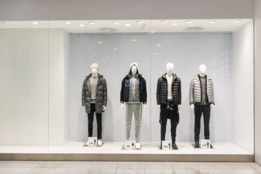Uniqlo, Emquatier, Bangkok, Tayland, 27 Ekim 2017 