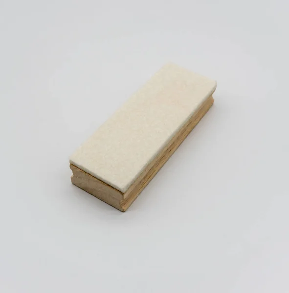Whiteboard Pinsel Radiergummi isoliert auf weiß — Stockfoto