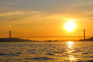Boğaz Köprüsü ve günbatımı zamanı