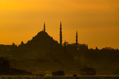 İstanbul 'da gün batımında Süleyman Camii