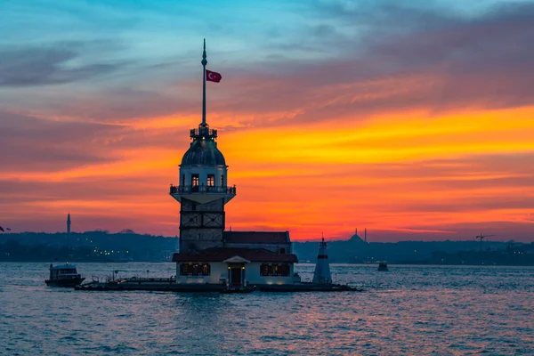 Torre Donzela Pôr Sol Istambul Kizkulesi Uskudar Cidade Istambul Pôr — Fotografia de Stock