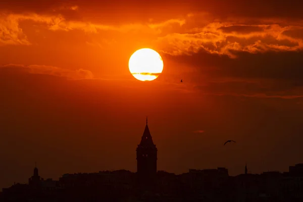 Věž Galata Při Západu Slunce — Stock fotografie