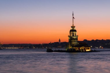 İstanbul 'da Sunset' te Bakirenin Kulesi