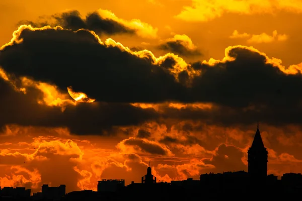 Galata Tower Cloudy Sky Sunset — Stock Photo, Image