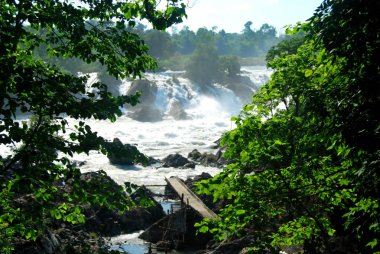 Güçlü Khone Phapheng Şelaleleri yakınındaki Don det, 4000 Islands, Laos