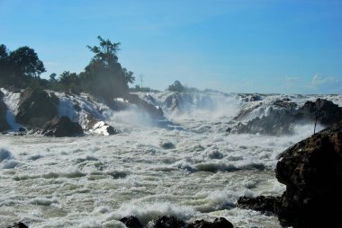Güçlü Khone Phapheng Şelaleleri yakınındaki Don det, 4000 Islands, Laos