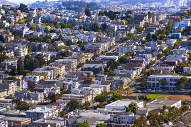 Üst üste San Fran evleri