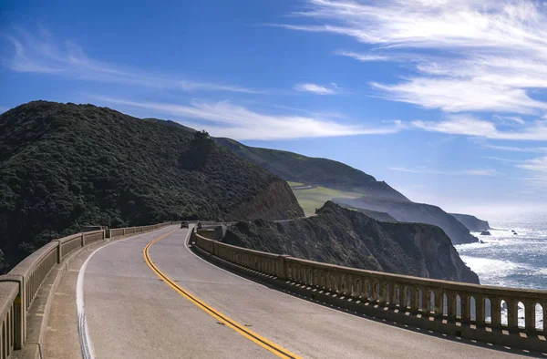 Bixby Bridge road trip with yellow lines and curve — Stock Photo, Image