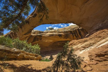 Uranyum Arch geniş açı
