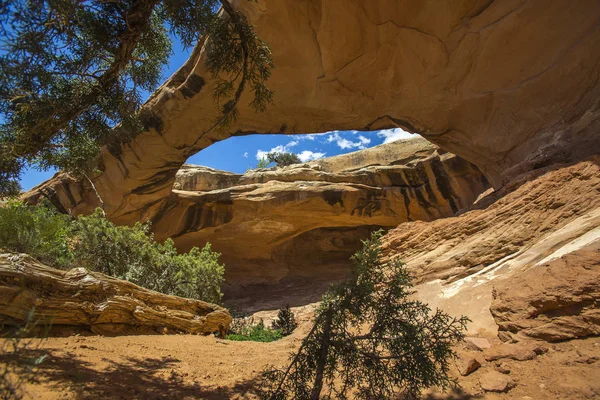 Uranyum Arch geniş açı