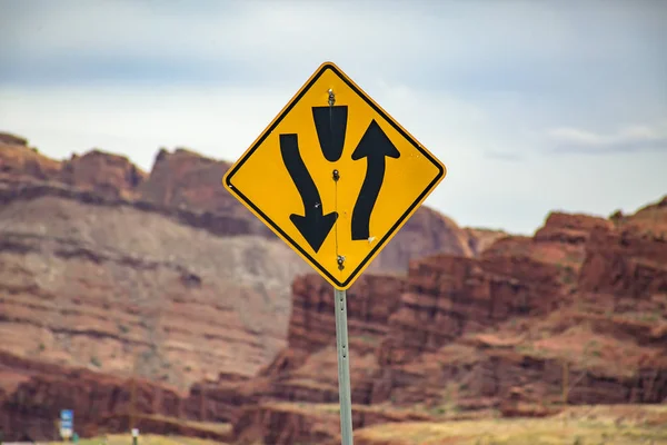Una señal de carretera fuera de la carretera en Moab — Foto de Stock