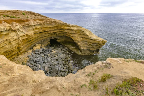 Grotte sulla costa di Point Loma — Foto Stock