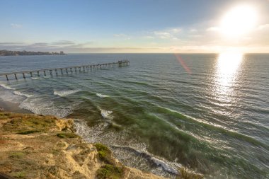 Scripps pier günbatımı mercek parlaması ile