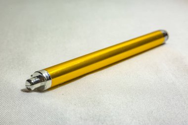 Tablet kalemi beyaz arka plan üzerinde
