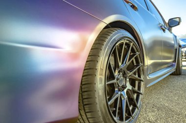 Yan arabayla siyah jantlar mat boya