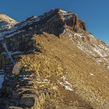 Utah Vadisi 'ndeki Timpanogos Dağı Zirvesi