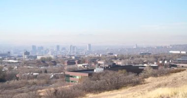 Salt Lake City 'nin sol kanadı yükselişe geçti.