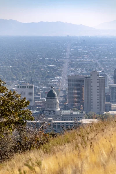 Luchtfoto van het Utah State Capitol Building — Stockfoto