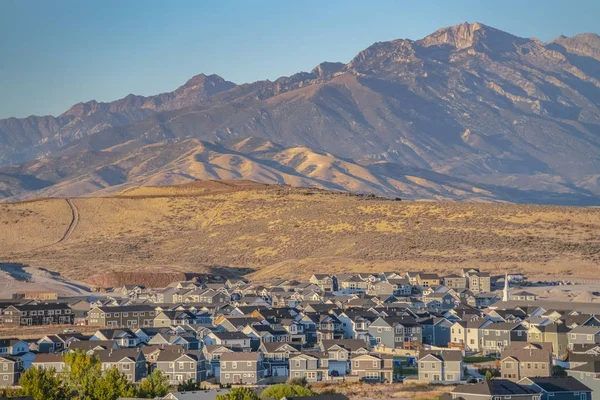 Gran urbanización moderna en Utah Valley — Foto de Stock