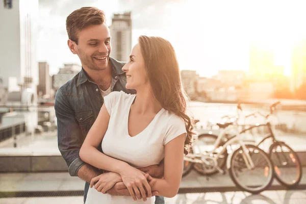 Paar hat Ruhe — Stockfoto