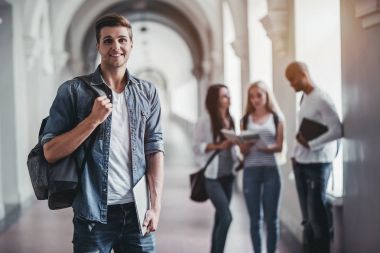 Üniversite öğrencileri