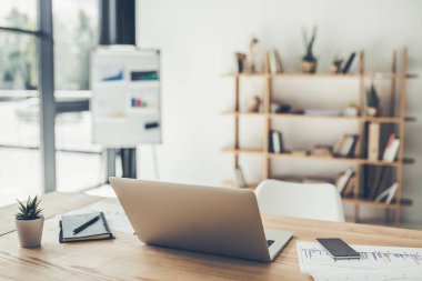 Office yerde çalışma
