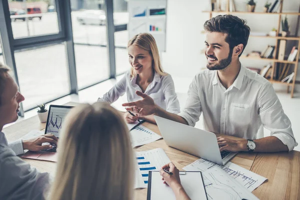 insanların çalışma grubu