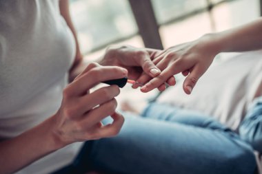 Anne kızı makyaj ile