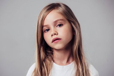 Küçük tatlı kız.