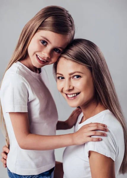 Mãe com filha — Fotografia de Stock