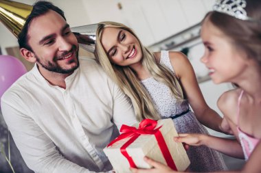 Mutlu yıllar, sevgili!