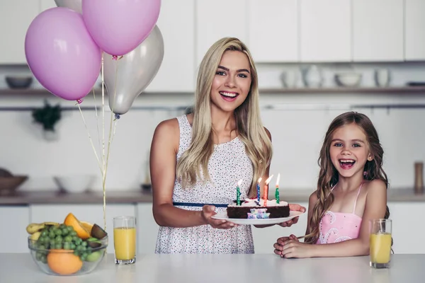 Mutlu yıllar, sevgili!