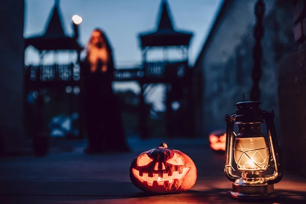 Bruja negra de Halloween — Foto de Stock