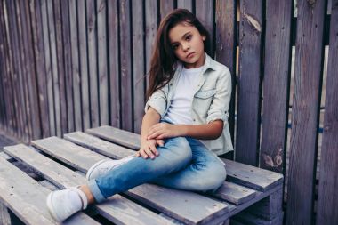 Çocuklar eğleniyor.