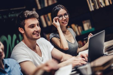 Öğrenci kitaplığı