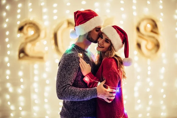 Couple celebrating Christmas — Stock Photo, Image