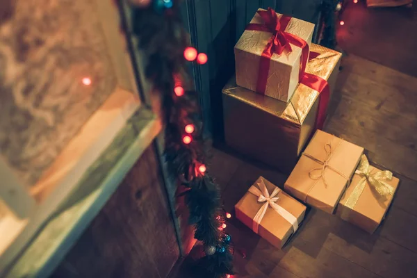 Fachada da casa antes do Natal — Fotografia de Stock