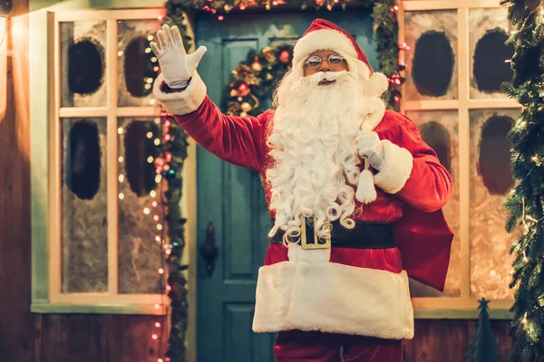 Santa claus na zewnątrz — Zdjęcie stockowe