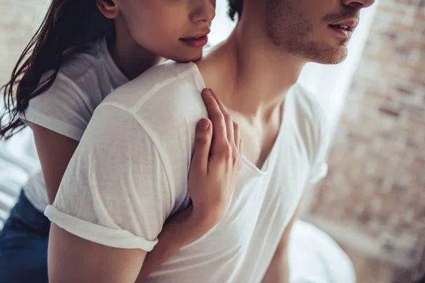 Couple in bedroom — Stock Photo, Image