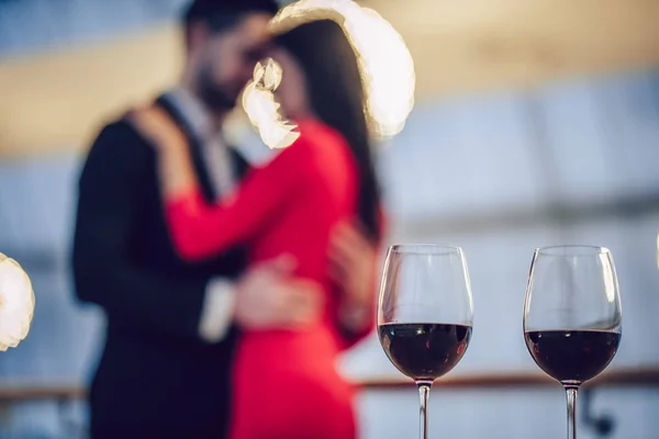 Romantic couple in restaurant — Stock Photo, Image