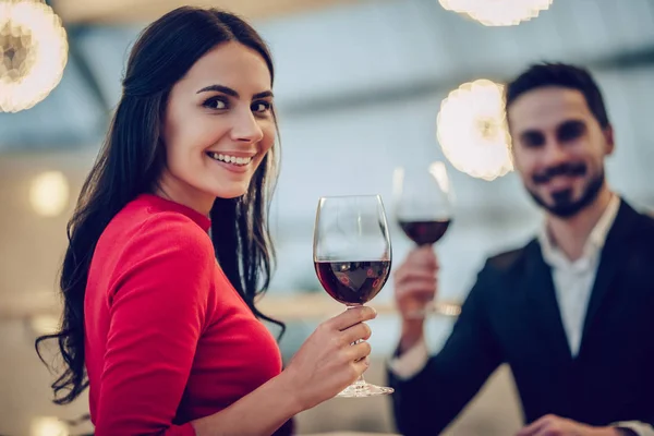 Romantic couple in restaurant — Stock Photo, Image