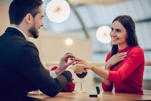 Romantic couple in restaurant — Stock Photo, Image