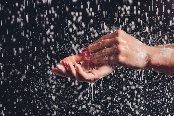 Woman in shower — Stock Photo, Image